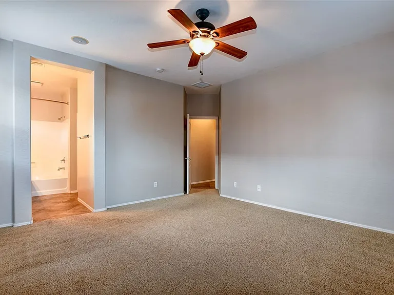 1148 Arden Ct — Photo 13
