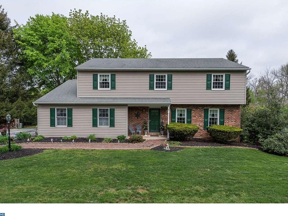 1st image of 103 Elmwood Dr