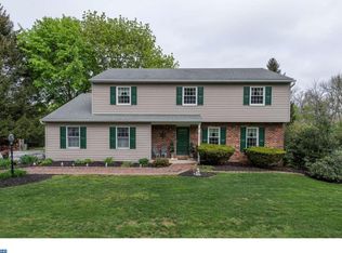 103 Elmwood Dr, Downingtown, PA 19335
