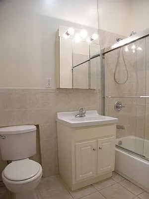 Rented by Vickers Realty | media 10