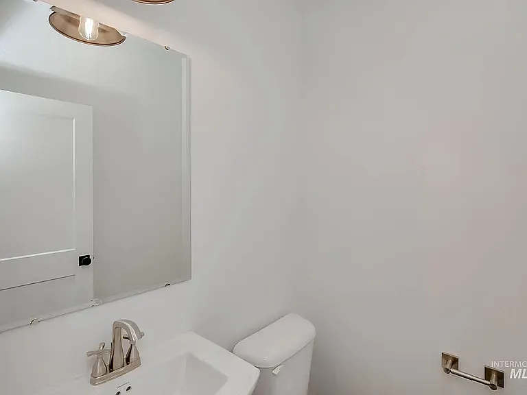6940 S Chinook Ave — Photo 16