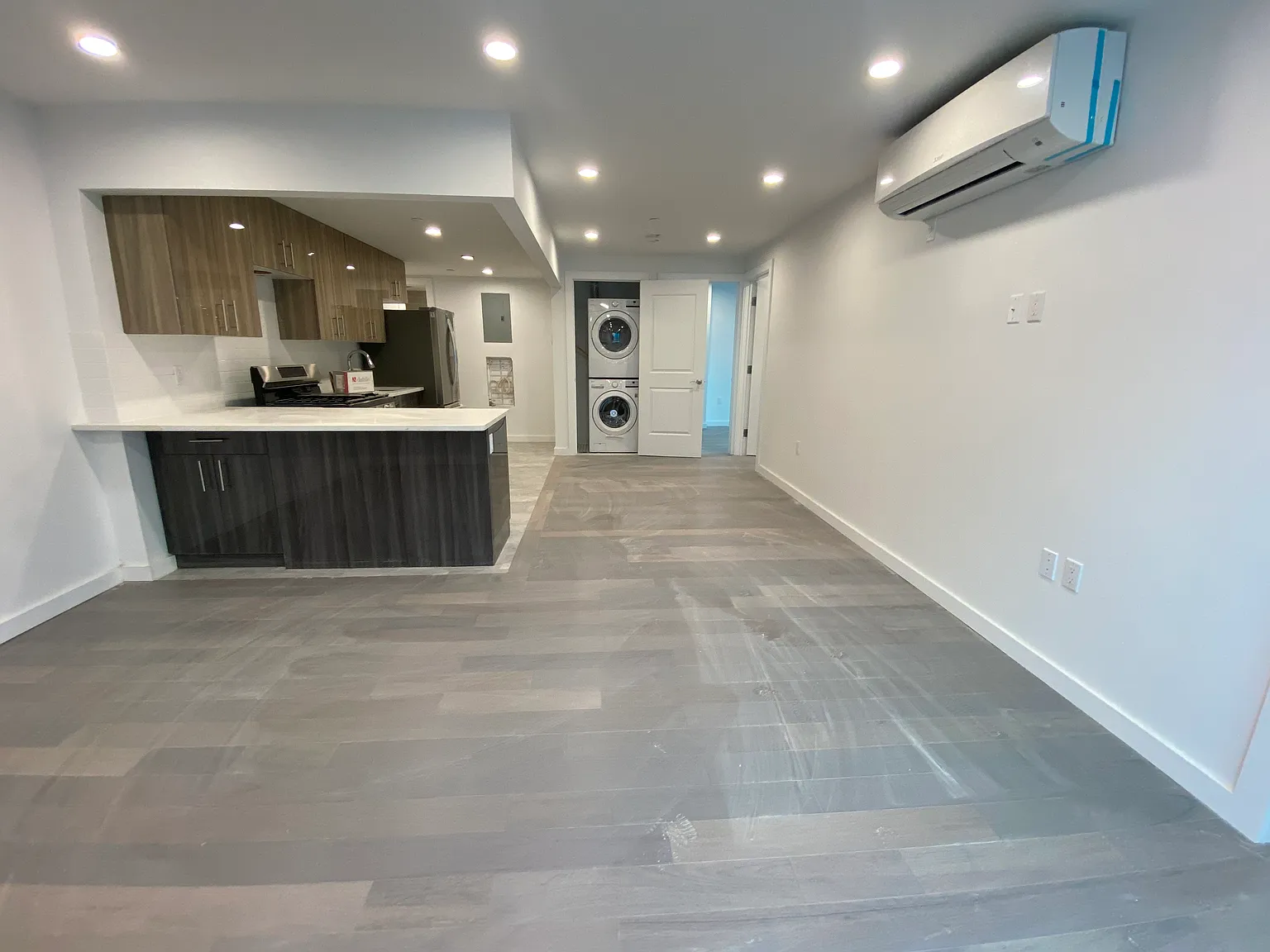 1 bed, $2,290 — Photo 2