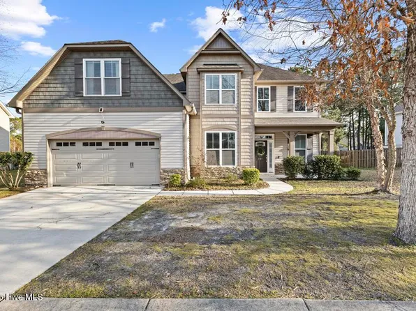 107 Pagoda Court, Hampstead, NC 28443