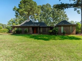 1521 Old Amy Rd, Laurel, MS 39440