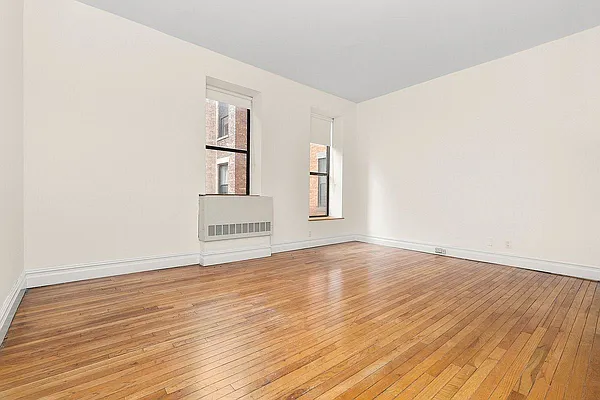 Rented by REAL New York | media 14