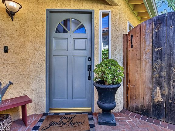 3rd image of 27827 Zion Ct