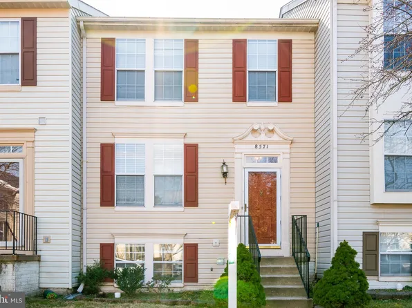 8571 Cabot Ct, Manassas, VA 20111