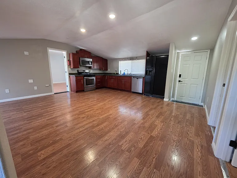 2962 Dorothy Dr — Photo 8