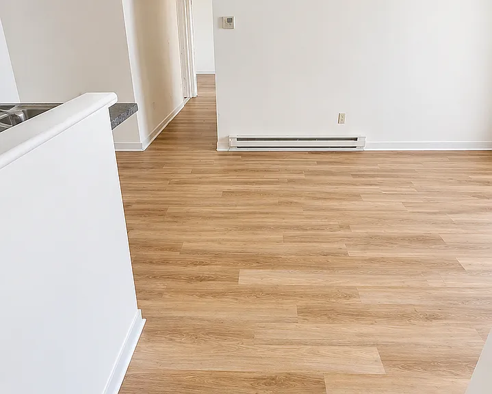 University Park Apartments near Cornell University — Photo 263