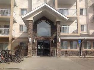 245 Edwards Dr SW #1A, Edmonton, AB T6X1J9
