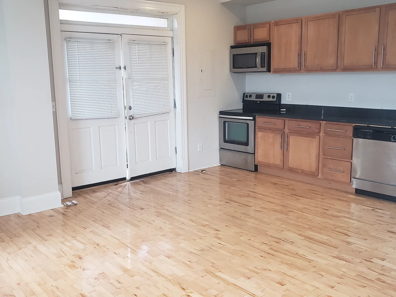 1 bed, 700 sqft, $1,100 — Photo 4