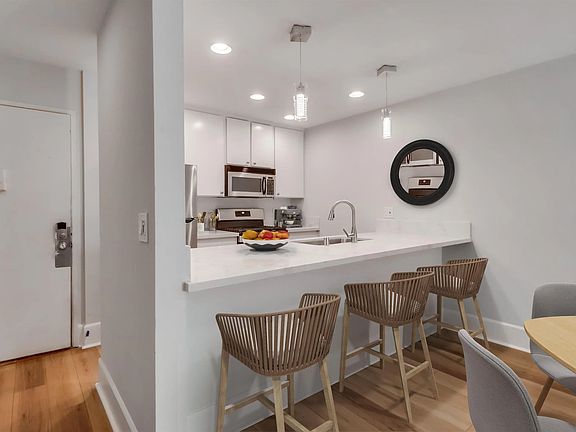 3rd image of 1625 Hotel Cir S Unit C311