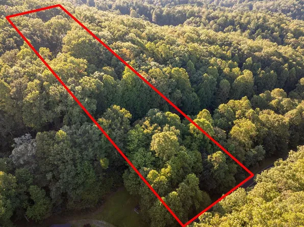 8 Madison Ln, Robbinsville, NC 28771