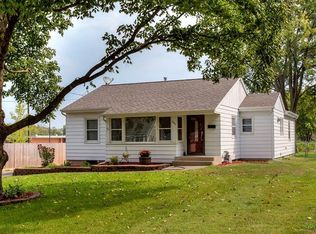 3605 52nd St, Des Moines, IA 50310