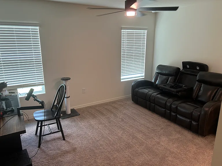 2890 Woodacre Dr #2 — Photo 3