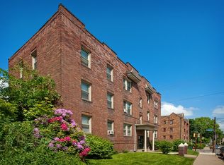 800 S Negley Ave APT 9, Pittsburgh, PA 15232