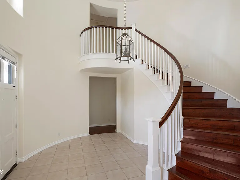721 Owen Ct — Photo 15