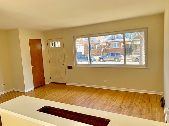 2nd image of 2728 Kenilworth Ave