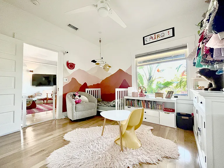 2258 Inez St — Photo 15