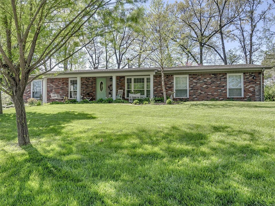 1st image of 4819 Sharlane Dr
