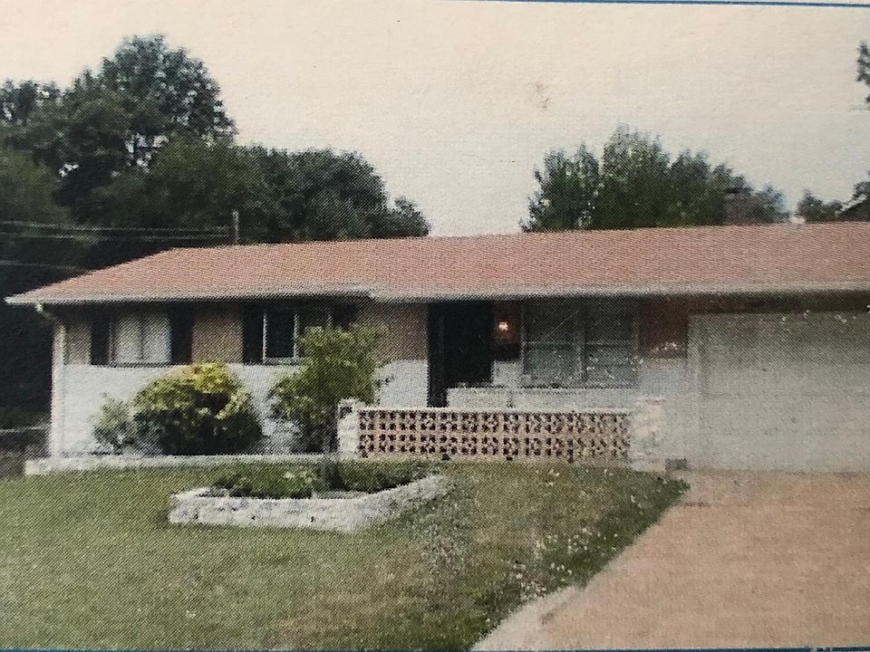 1st image of 8601 Octavia Ave