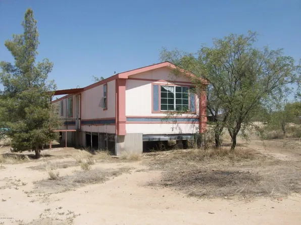 10325 S Brandywine Ln, Tucson, AZ 85736