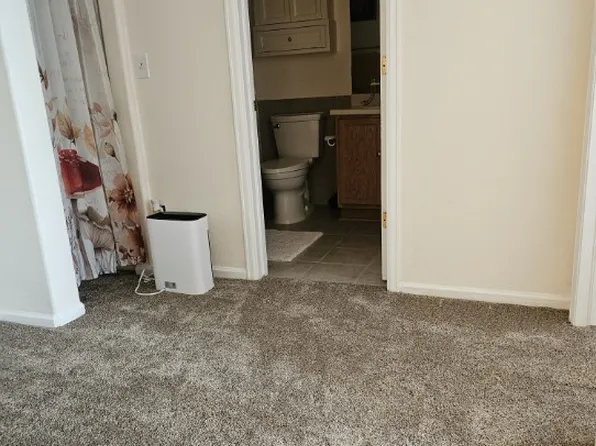 (undisclosed Address), Englewood, CO 80112