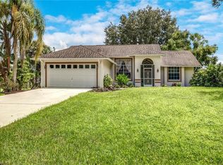 920 15th St SW, Naples, FL 34117