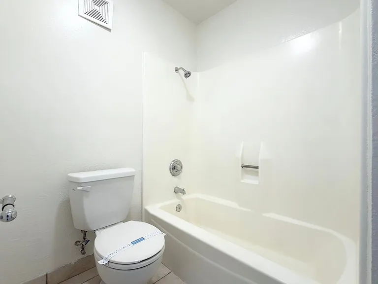 432 Edgehill Ln #71 — Photo 14