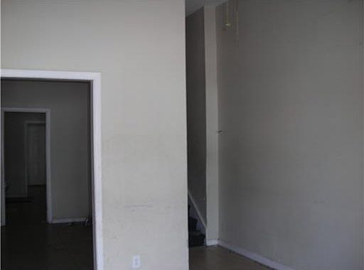 4th image of 1623-25 Painters St