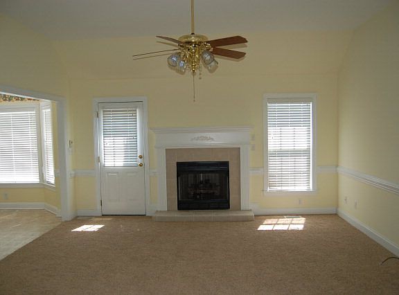 4th image of 8117 Craig Ct
