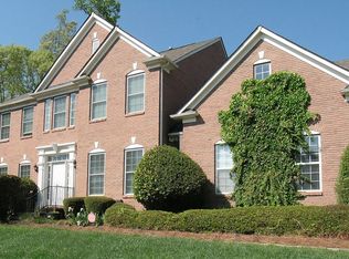 11302 Stony Path Dr, Charlotte, NC 28214