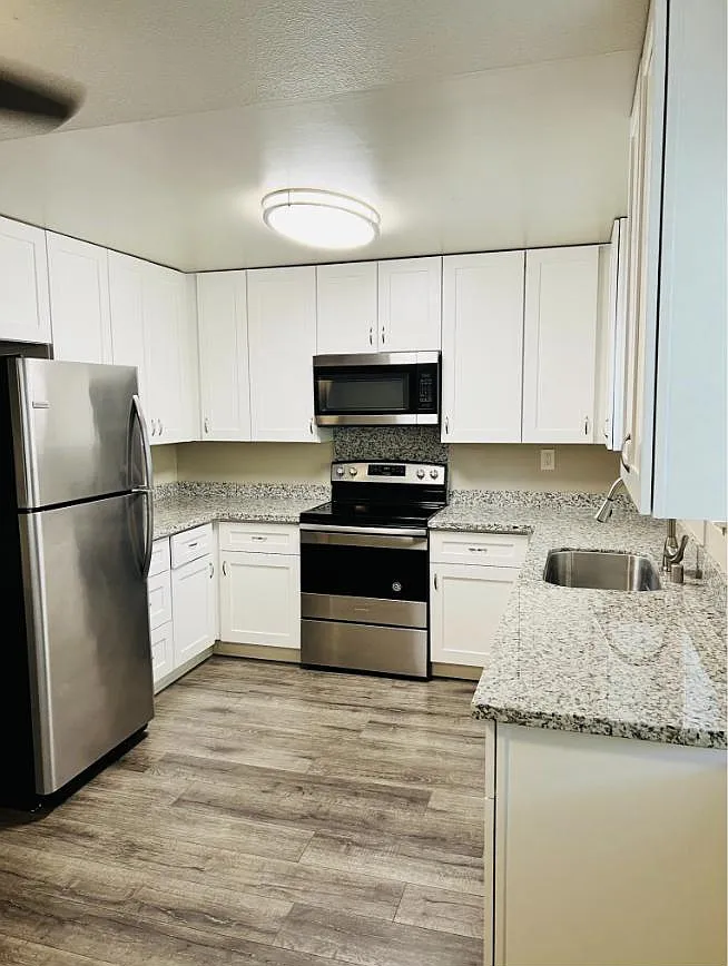 2 bed, 1225 sqft, $2,395 — Photo 1
