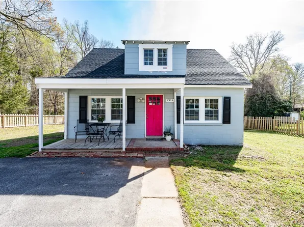 2935 Alcott Rd, North Chesterfield, VA 23237
