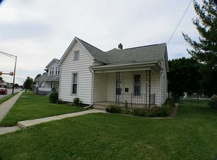 806 E Bellefontaine St, Wapakoneta, OH 45895
