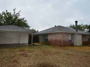 1050 Mitchell Ln #1050, Burleson, TX 76028