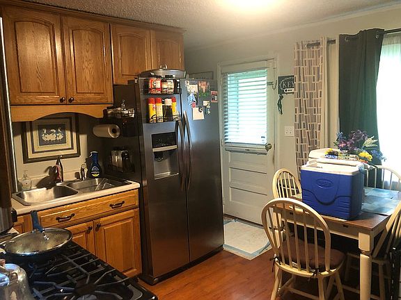 4th image of 3373 Tulip Tree Dr