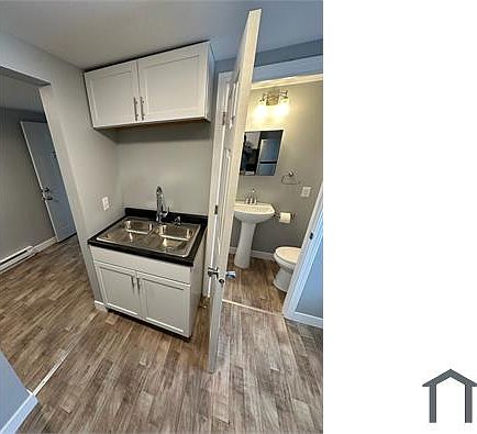 3rd image of 138 E Stockbridge Ave #2