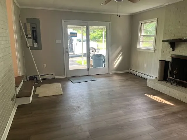 11551 Edinburgh Rd — Photo 6