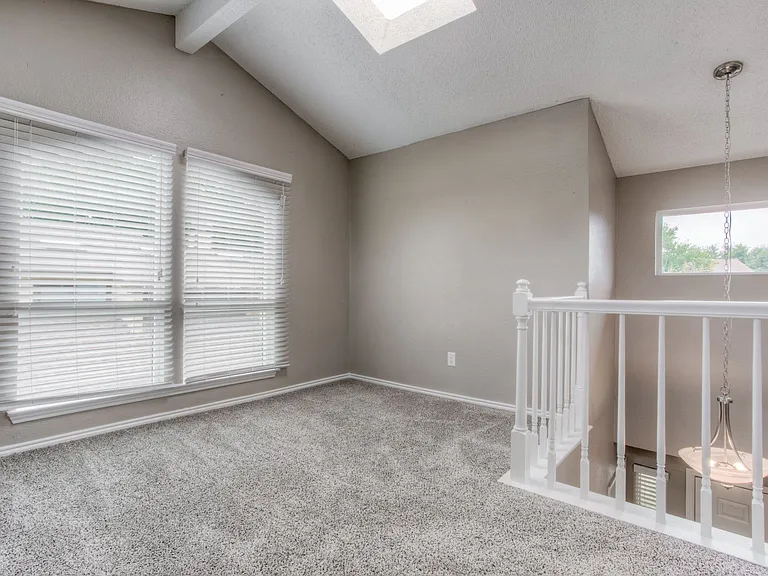 The Quorum at Trophy Club Townhomes — Photo 6