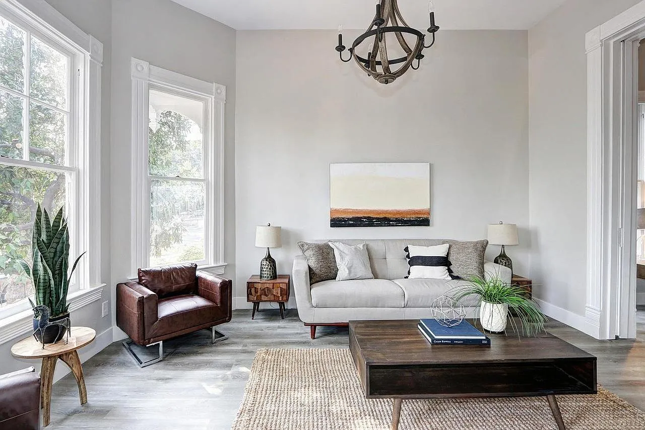 1 bed, 671 sqft, $2,000 — Photo 3