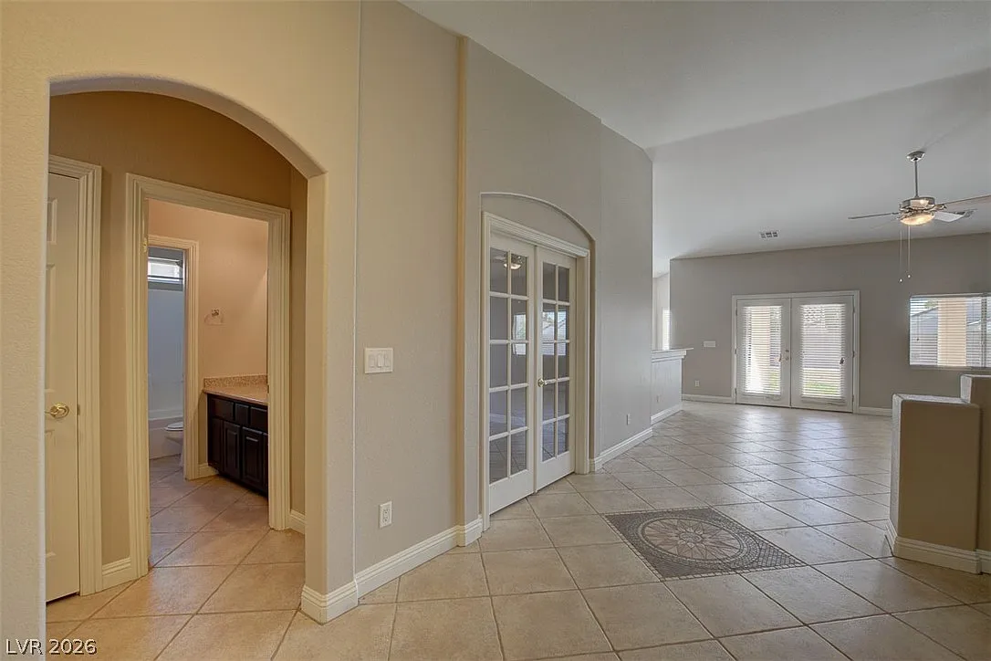 Building Photo - 2121 Arpeggio Ave