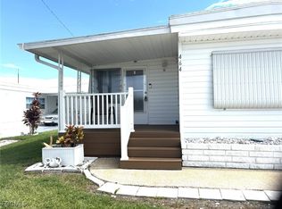 464 Kaiser Dr, Palmetto, FL 34221