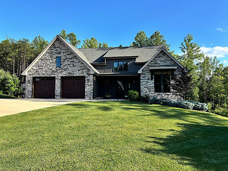 1st image of 284 Beech Tree Ln