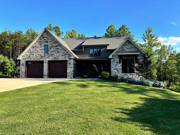 284 Beech Tree Ln