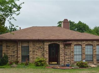 329 Brooks Ln, Coppell, TX 75019