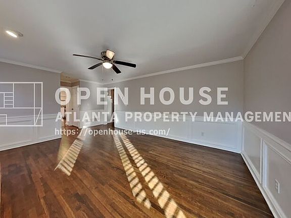 4th image of 1059 Rockcrest Dr