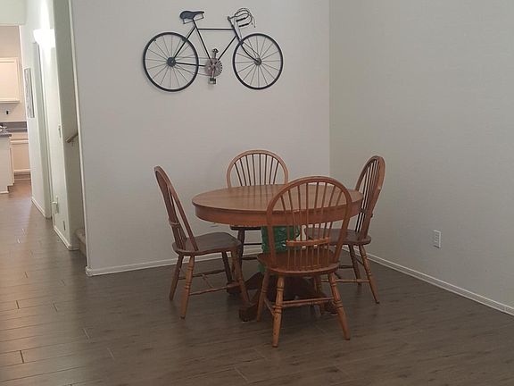 3rd image of 2731 E Schiliro Cir