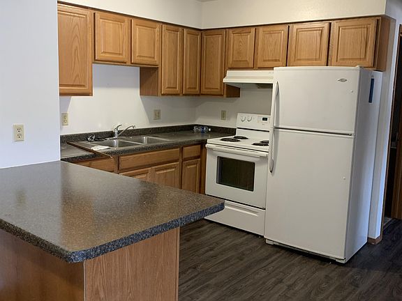 2nd image of 1104 10th Ave N #9