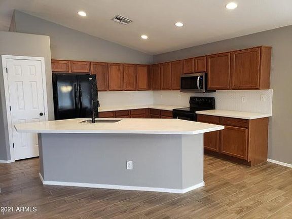 4th image of 13327 W Acapulco Ln
